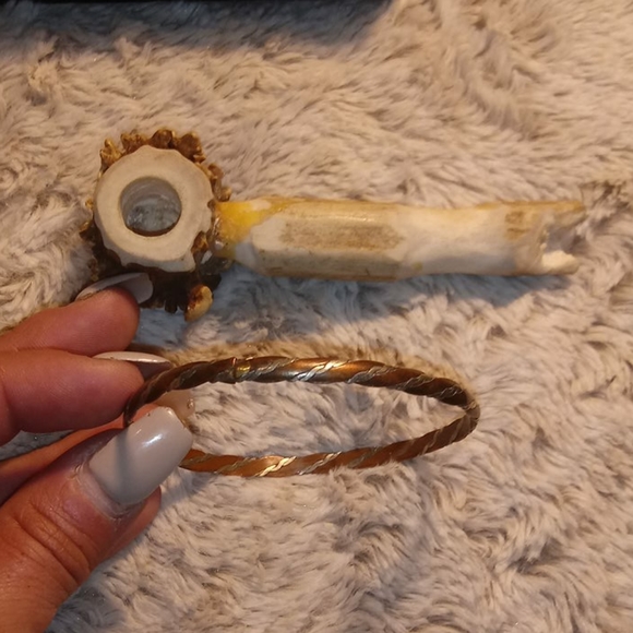 Interesting lot of cases bracelet bone shell mix - Picture 9 of 16